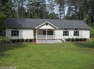 4783 Ola Ln, Walkertown, NC 27051