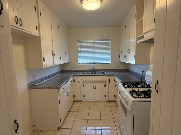 5935 Buffalo Ave #5937-1/2, Van Nuys, CA 91401