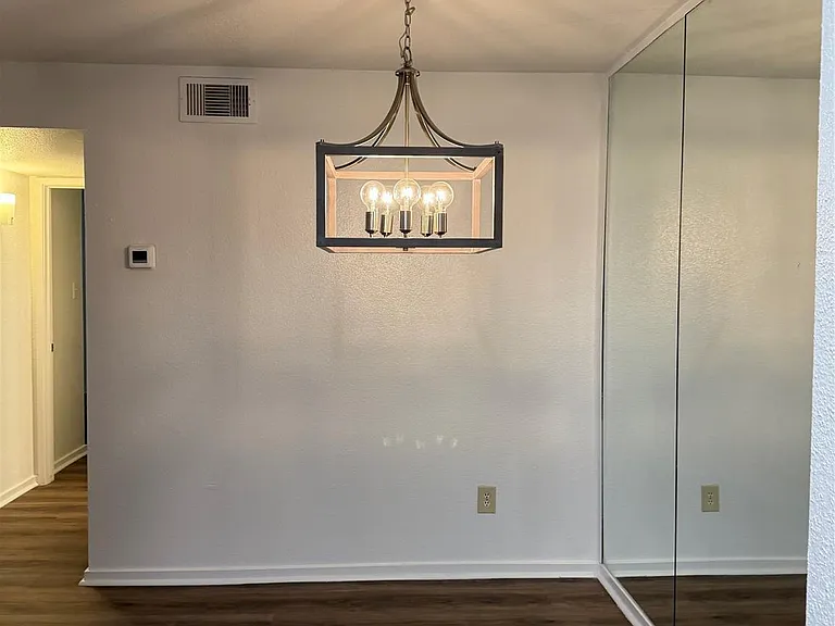 1100 Augusta Dr #46 — Photo 3