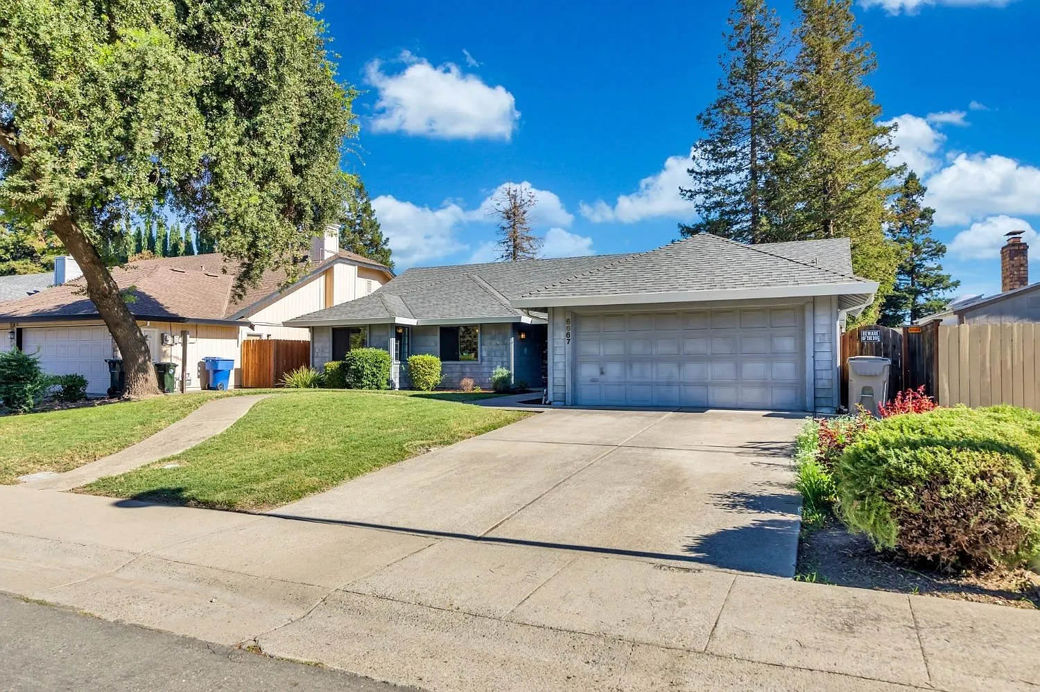 6667 Spurlock Way photo 1