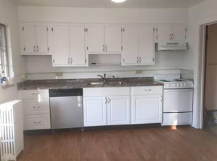 90 Sherwood Ave, Rensselaer, NY 12144