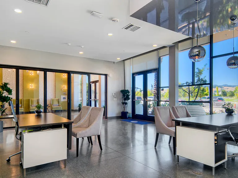 Leasing Office