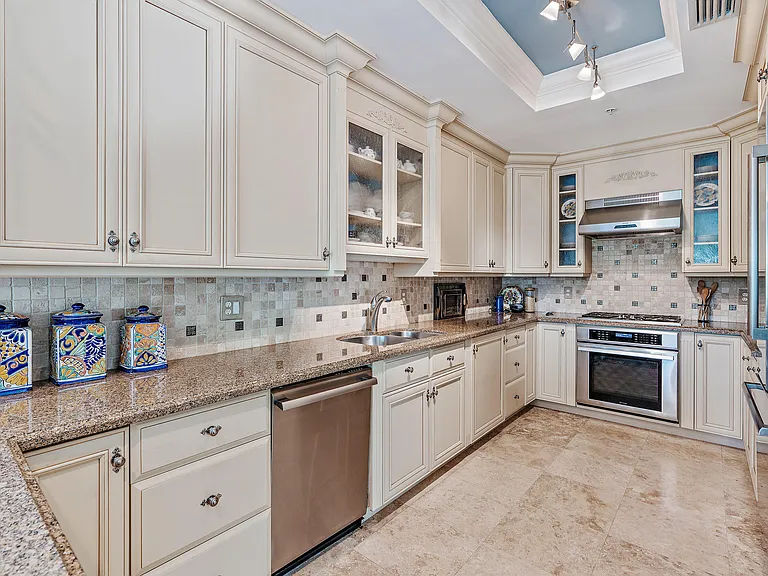 126 Tierra Ln #4 — Photo 6