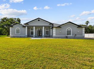 6644 Country Club Rd, Wesley Chapel, FL 33544