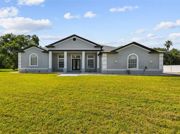 6644 Country Club Rd, Wesley Chapel, FL 33544