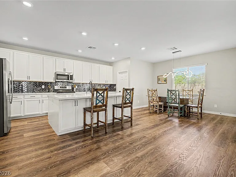 8148 Little Skye Ct — Photo 11