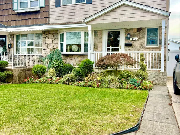 142 Scranton Ave, Staten Island, NY 10312