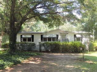 1412 Princes Trl, Summerton, SC 29148