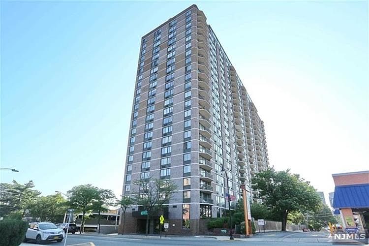 1st image of 770 Anderson Ave APT 9K