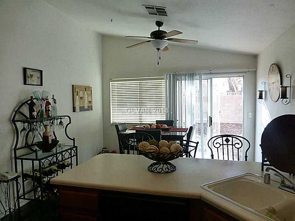 3rd image of 6415 Gold Canyon Dr