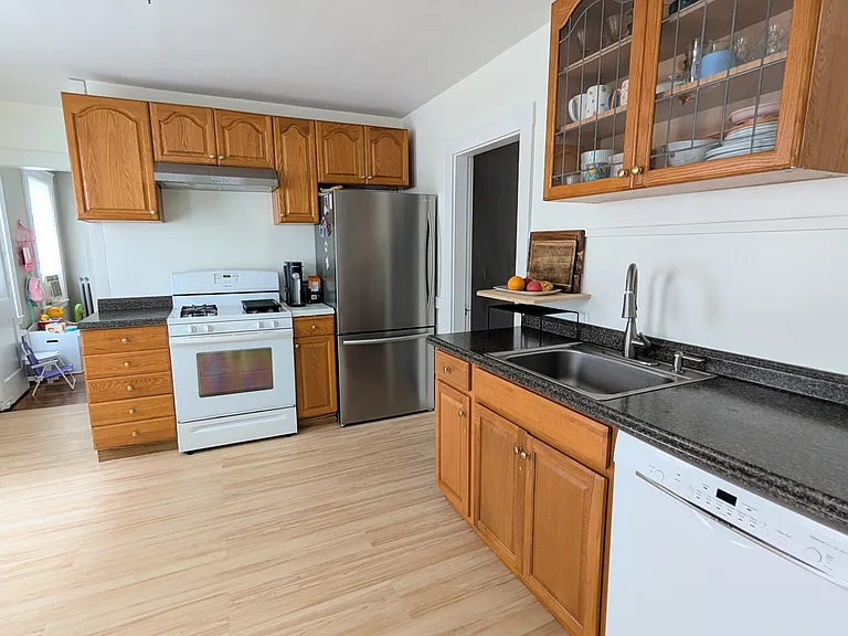150 Nonantum St #2 — Photo 7
