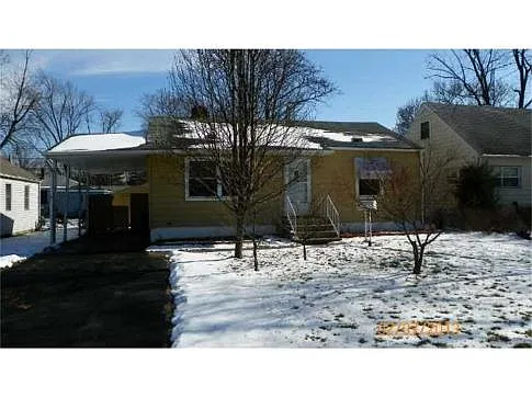 868 Pierce Ave photo 1