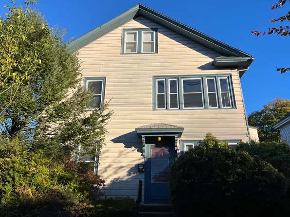 223 Ivy St Unit 1, Providence, RI 02906