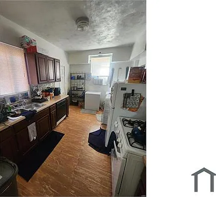 4029 N 22nd St — Photo 10