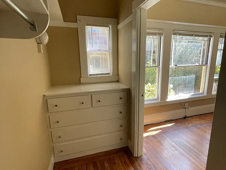 2535 Regent St #9 — Photo 3