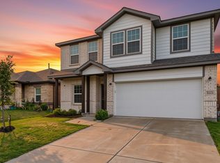 2121 Milligan St, Forney, TX 75126