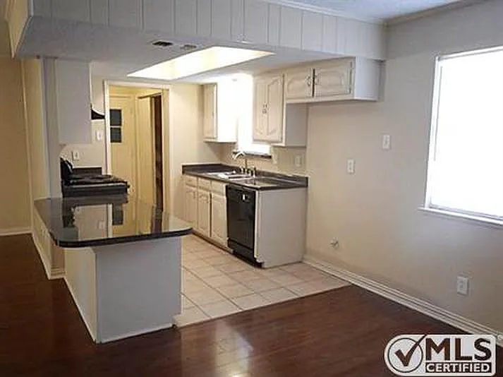 508 Dogwood Dr — Photo 7