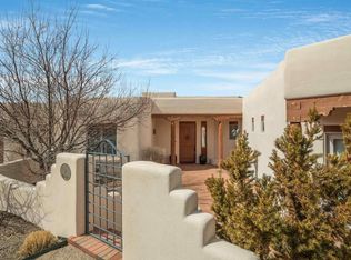 8 Calle Prado, Santa Fe, NM 87507
