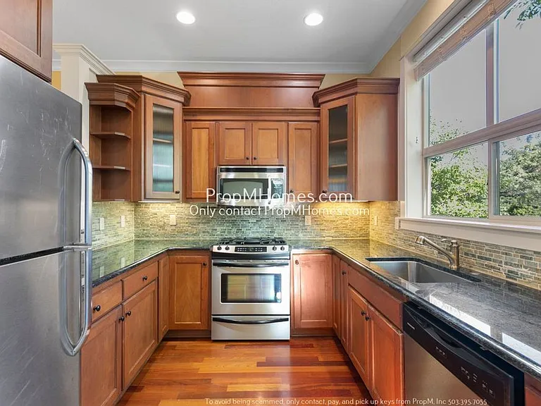 5129 N Williams Ave — Photo 8
