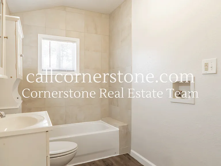 316 W Harrison St — Photo 5