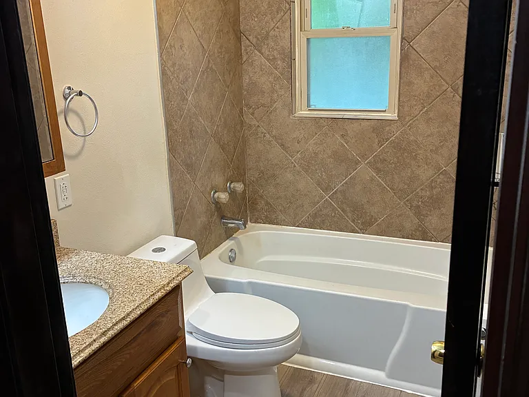 12 Shawn Dr #12 — Photo 7