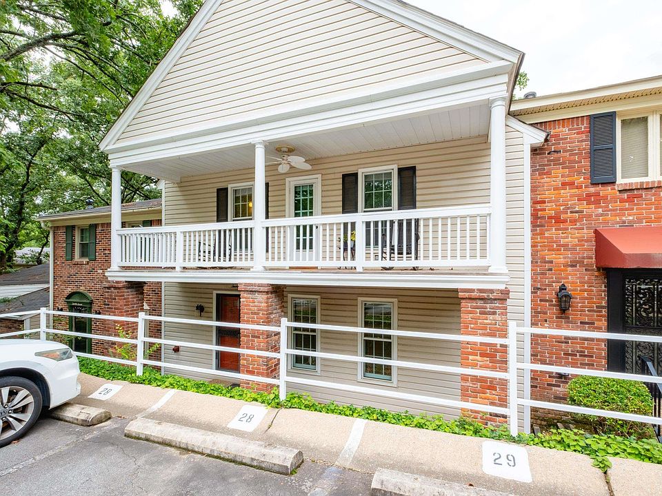 1st image of 28 Kingsbridge Way #28