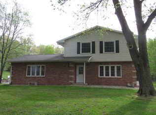 11500 Meredosia Rd, Albany, IL 61230