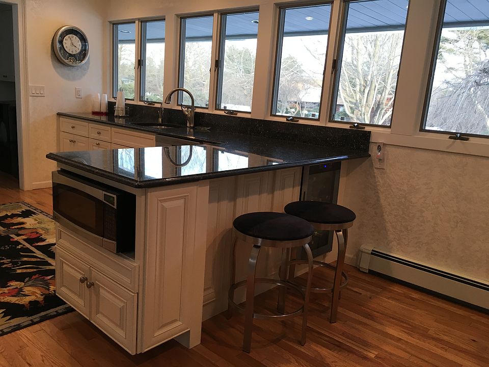 2nd image of 143 Skyline Dr