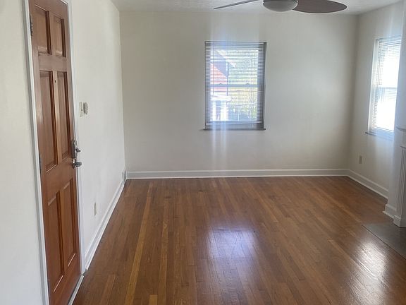 5th image of 1811 E Long St #C