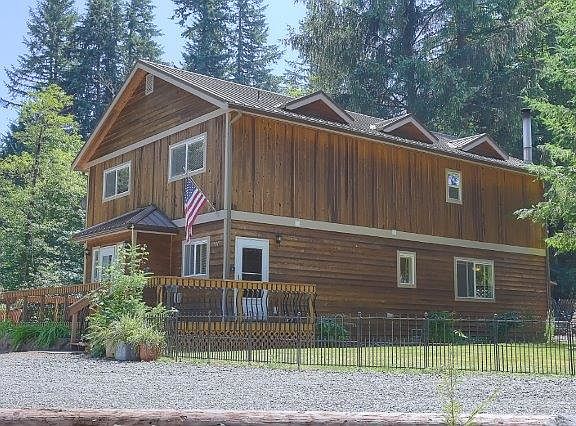 2nd image of 29915 SE 82nd St
