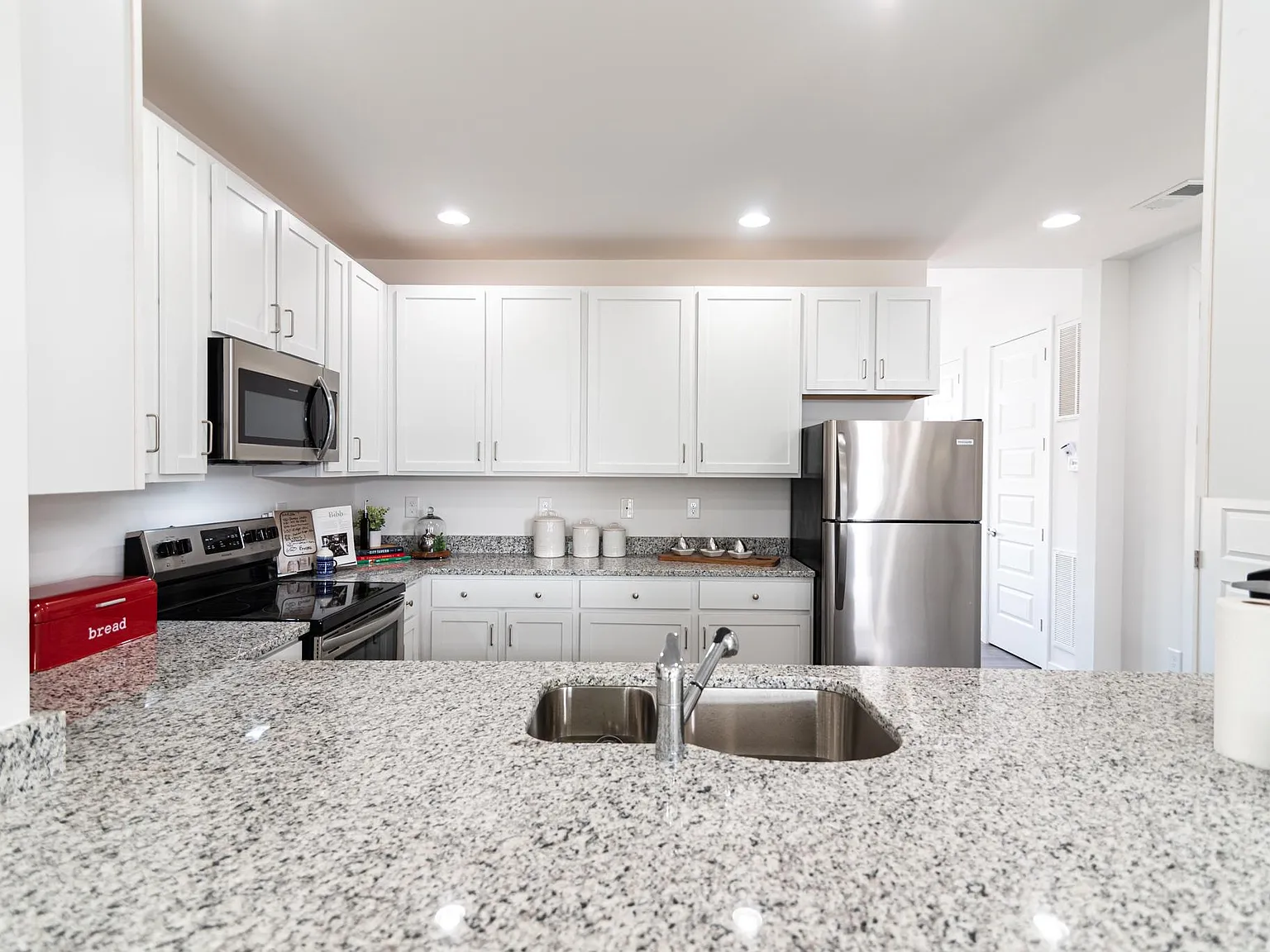 Breeze Hill by JBG Rentals — Photo 2
