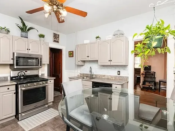 39 Belvoir Rd #39, Milton, MA 02186