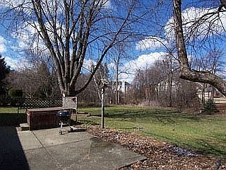 5th image of 657 Fox River Dr
