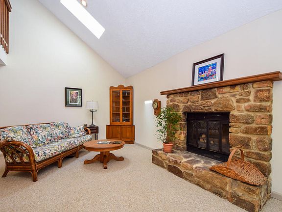 5th image of 6705 Cotton Hill Ln