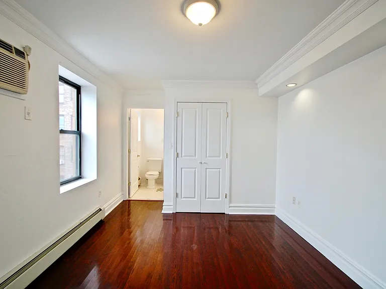 49-01 43rd Ave #5R — Photo 9