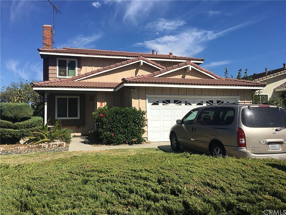 1st image of 300 Ellingbrook Dr