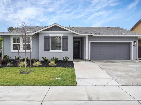 990 Ayers Ln, Galt, CA 95632