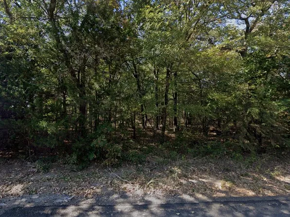 774 Whispering Oaks Rd, Tecumseh, OK 74873