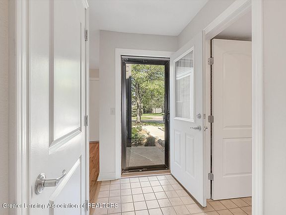 4th image of 5652 Deville Ct #72