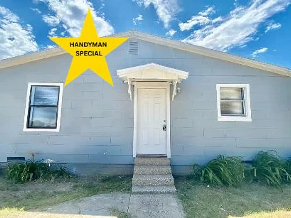 3007 Henderson Ave