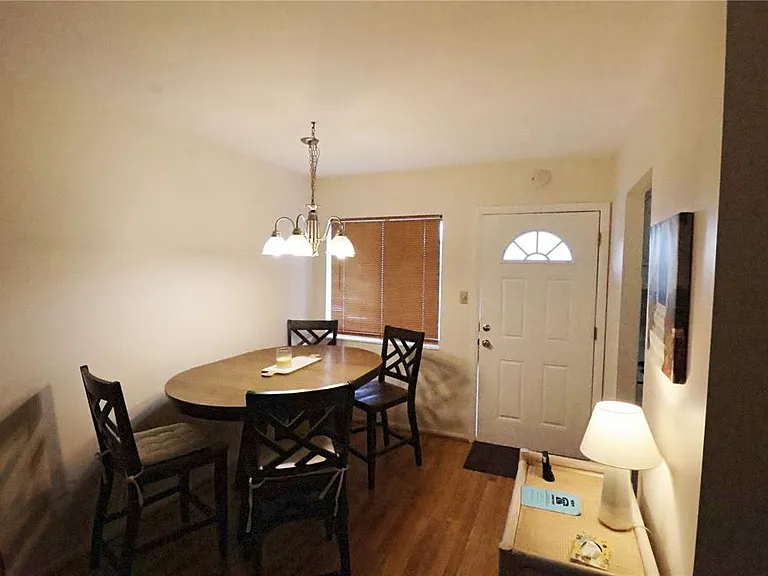 5858 Welcome Rd #J23 — Photo 4