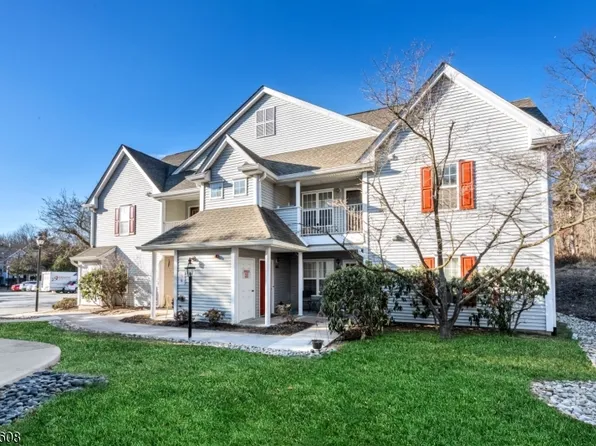 4711 Tudor Dr, Pequannock Twp., NJ 07444