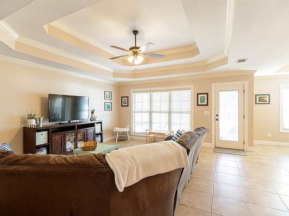 5th image of 7706 Kayla Dr