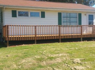 206 Kaywood Ave, Mount Carmel, TN 37645