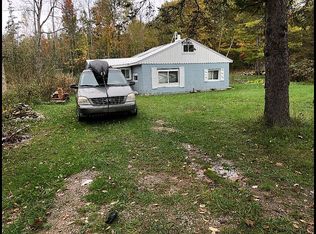 65 Lakeview Dr, Hale, MI 48739