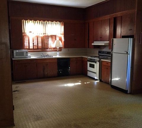 3rd image of 304 Willeroy St