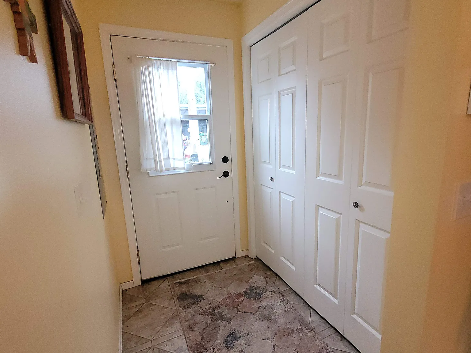 Studio, 480 sqft, $1,375 — Photo 2
