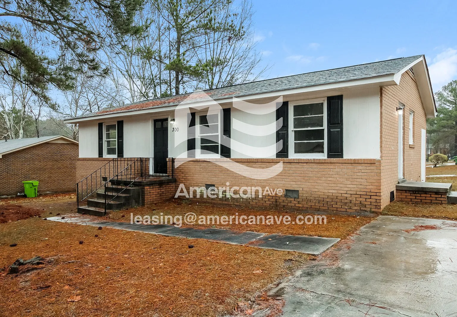 3 bed, 2.0 bath, 972 sqft, $1,297 — Photo 3