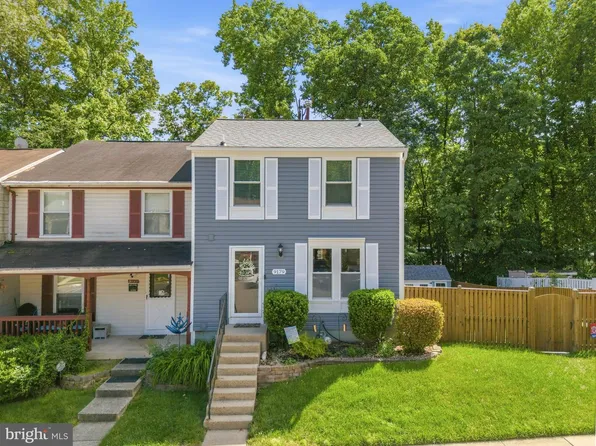 9179 Forest Breeze Ct, Springfield, VA 22152