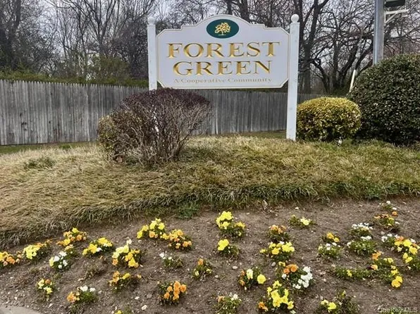 2439 Union Blvd. Apt 2A #2A, Islip, NY 11751